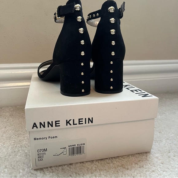 Anne Klein iflex open toe gold studded heels - Picture 4 of 10